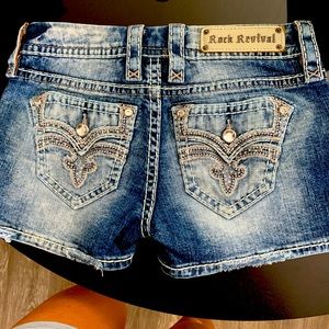 Women’s jean shorts
